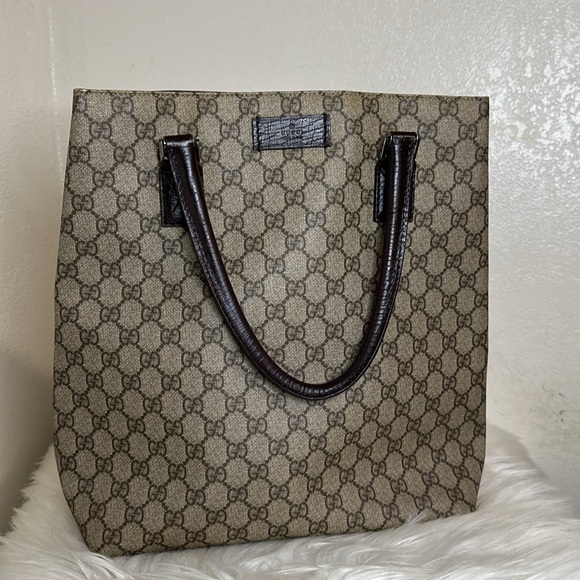 💯Authentic Gucci Tote Handbag🍀 - Picture 5 of 17